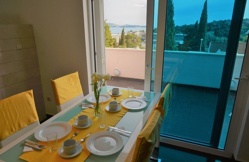 Srebreno House | Villa Avantgarde B&B