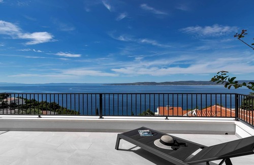Brela Villa | Villa Beyond Blue - modern villa with stunning sea views and a pool for up to six guests by MyWaycation
