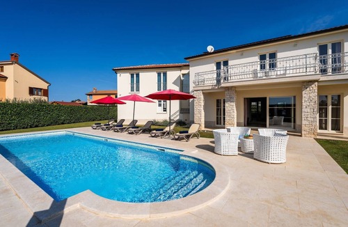 Labinci House | Villa Bincila by Interhome