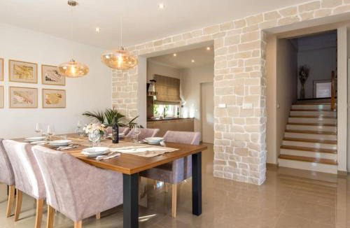 Drnis Villa | Villa Branka - Villa Tomi Drni - Siveri