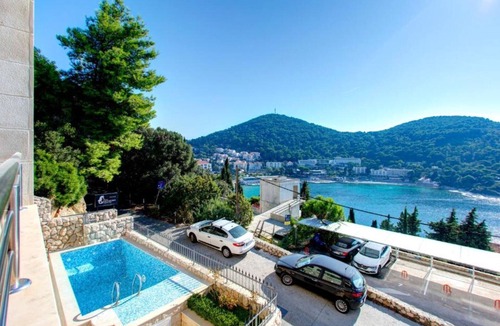 Babin Kuk Apartment | Villa by the sea - One-Bedroom With Sea View (Premium)