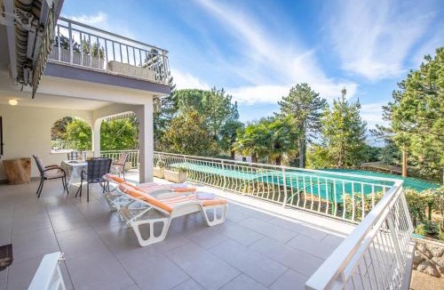 Njivice Apartment | Villa Calma by El-Pi Tours