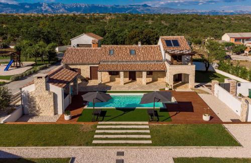 Slivnica Villa | Villa Casa di Nikola ZadarVillas