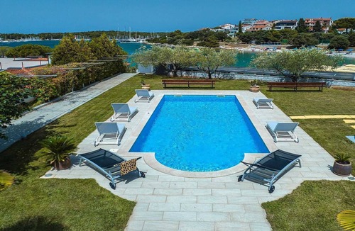 Pjescana Uvala Villa | Villa Contessa