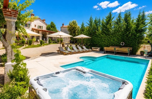 Domijanici Villa | Villa Damiana - Four Bedroom Villa, Sleeps 8