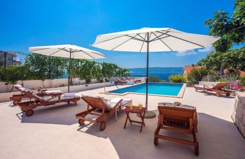 Stanici Villa | Villa Dasianda - only 90 m from the beach, private 30msq heated pool