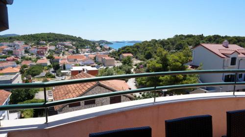 Tijesno Apartment | Villa Dvorine