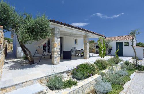 Peroj House | Villa Emily