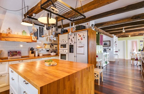 Baderna House | Villa Experience with Private Pool & Wine Cellar