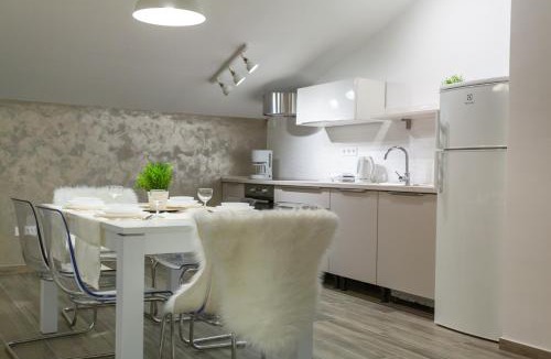 Zidarici Apartment | Villa Fe Malinska