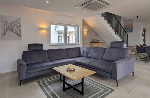 Farini Villa | Villa for 8 people in Višnjan near Poreč