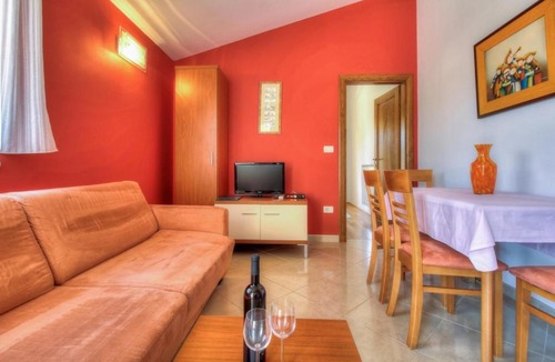 Basanija Apartment | Villa Franka 113