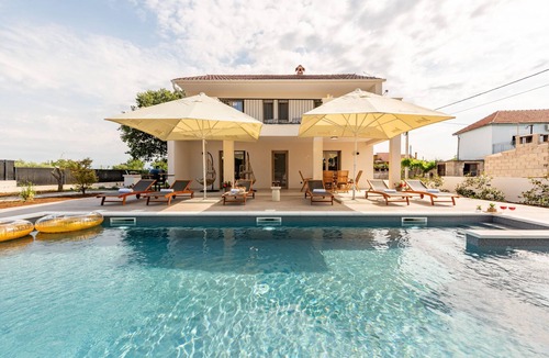 Donje Rastane Villa | Villa Gemella ZadarVillas
