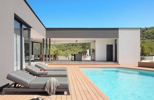 Brgod House | Villa H2 by Interhome