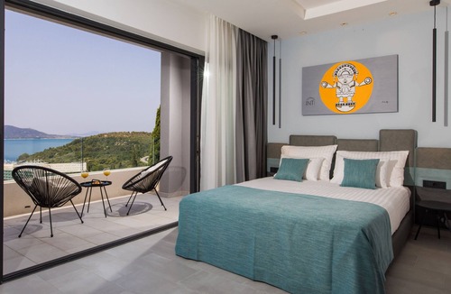 Orasac Villa | Villa Helios is a beautifully positioned contemporary villa with a private pool