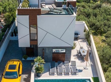 Veliko Brdo Villa | Villa Hillson