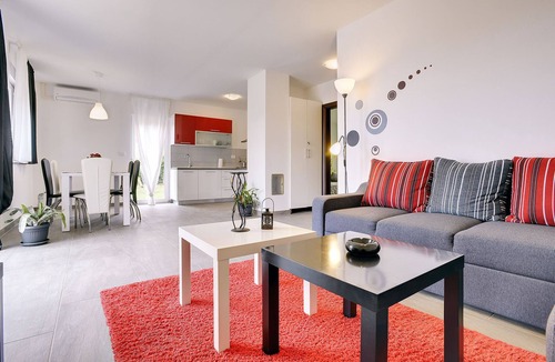 Rebici Villa | Villa in Barban near Beach & Pool