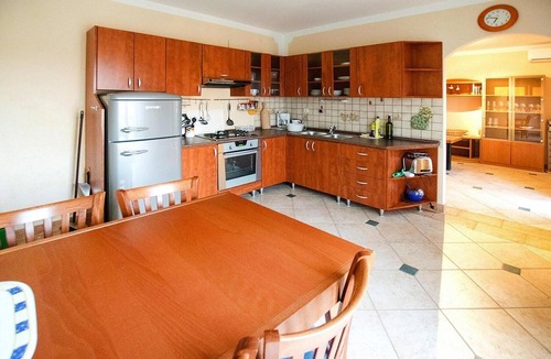Starigrad Apartment | Villa in Starigrad near Paklenica National Park