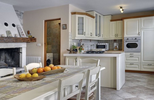 Jursici House | Villa in Svetvincenat with Pool & Beach
