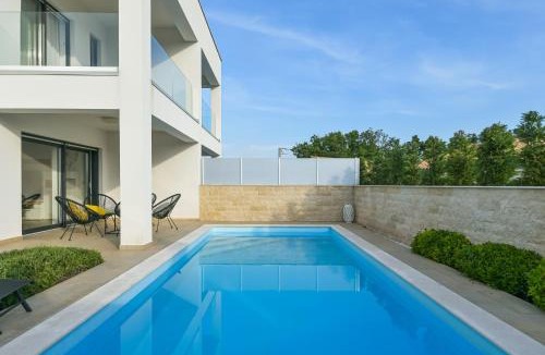 Linardici Villa | Villa Insula