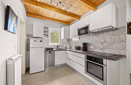 Nova Vas Villa | Villa Jacky 2 near Poreč for 4 persons with 32 m2 private pool - pet friendly