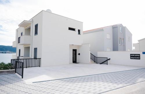 Komarna Apartment | Villa Janja