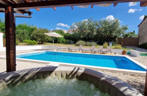 Stinjan Villa | Villa John