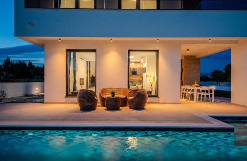 Privlaka Villa | Villa Karlo ZadarVillas