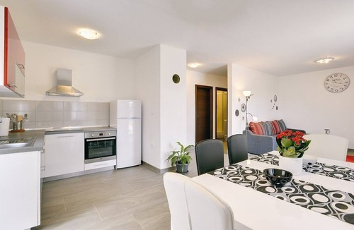 Rebici House | Villa Kata (73534-K1) - Krnica (Pula)
