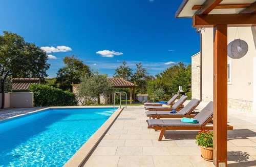 Beram House | Villa Lasa by Interhome