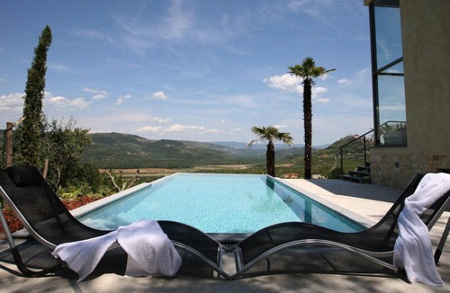 Brkac Villa | Villa Le Grand Cru nearby Motovun – Crovillas GmbH