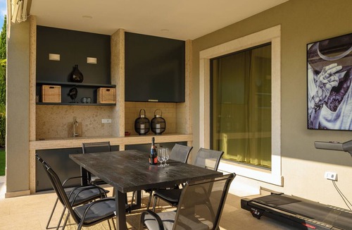 Burici House | Villa Linnelle- Rovinj: saltwater pool and seaview!