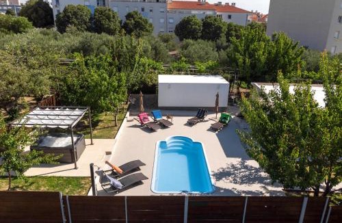 Znjan Villa | Villa Little Heaven