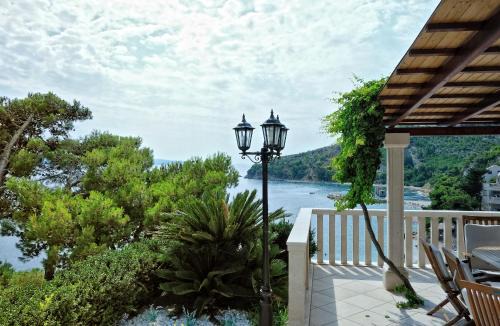 Medici Villa | Villa Luciana