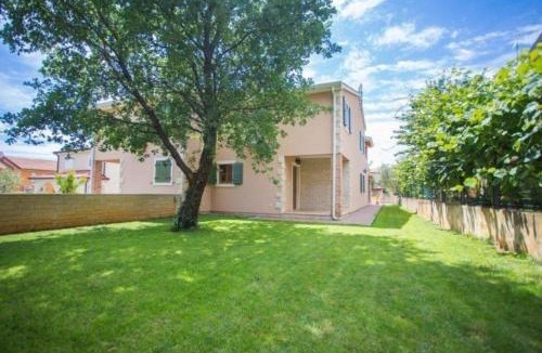Vabriga House | Villa Mare mit Pool, Garten, klimatisiert, bis 6 Personen, bei Lanterna Resort