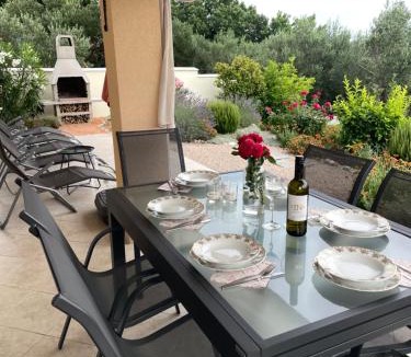 Maslenica Apartment | Villa Mebelle - Meerblick und Natur zu jeder Jahreszeit