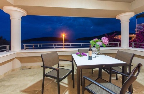 Molunat Apartment | Villa Molunat