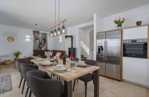 Risika Villa | Villa MONICA with seaview and heated pool