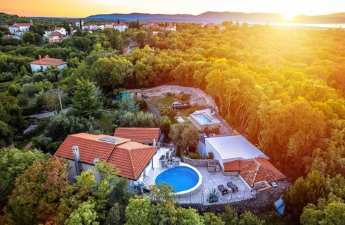 Gabonjin Villa | Villa Nana – Charming Stone Villa with Private Pool
