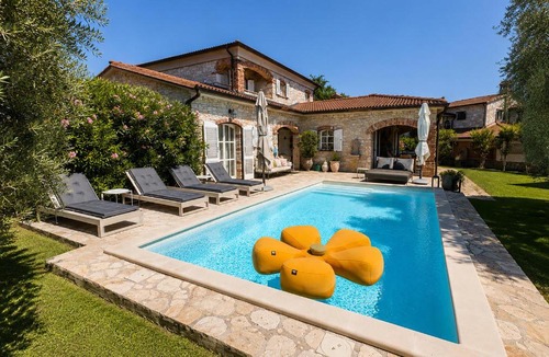 Visnjan House | Villa Novel
