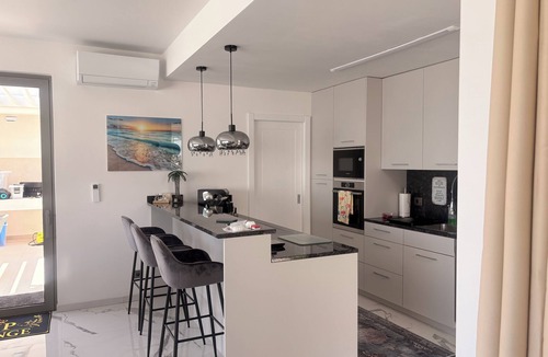 Supetar House | Villa "Oasis" – Your retreat on the island of Brač, with a sea view