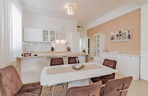 Kuciste Villa | Villa One Step to Beach with Indoor Pool