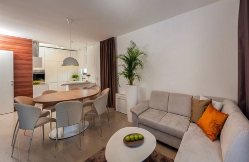 Okrug Gornji Villa | Villa Panda - Six Bedroom Villa, Sleeps 11