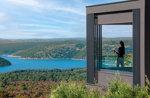 Brovinje Villa | Villa Panoramica: A luxurious villa on the east coast of Istria with a private pool