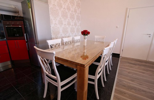 Makarska Apartment | Villa Petra Apartment A8 with pool