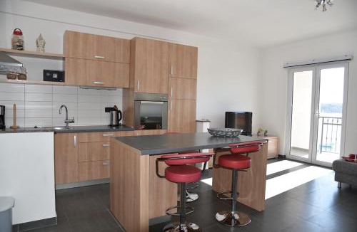 Tijesno Apartment | Villa Pina Apartment Nicos 2-4 Pers