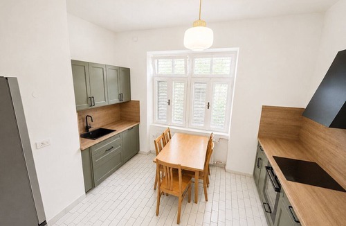 Bled Apartment | Villa Plemelj - Apartment Vega - sleeps 2 guests in 1 bedroom