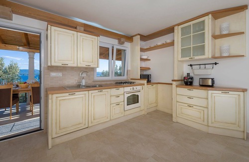 Bol Villa | Villa Posa - Two Bedroom Villa, Sleeps 4