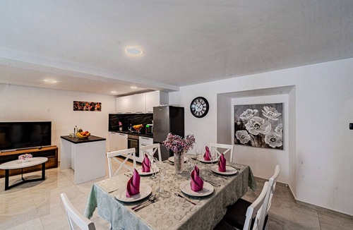 Konavle Villa | Villa Rosalia Poljice by Villas Guide