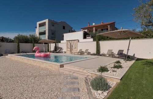 Valica House | Villa ROZA (79156-K1) - Umag